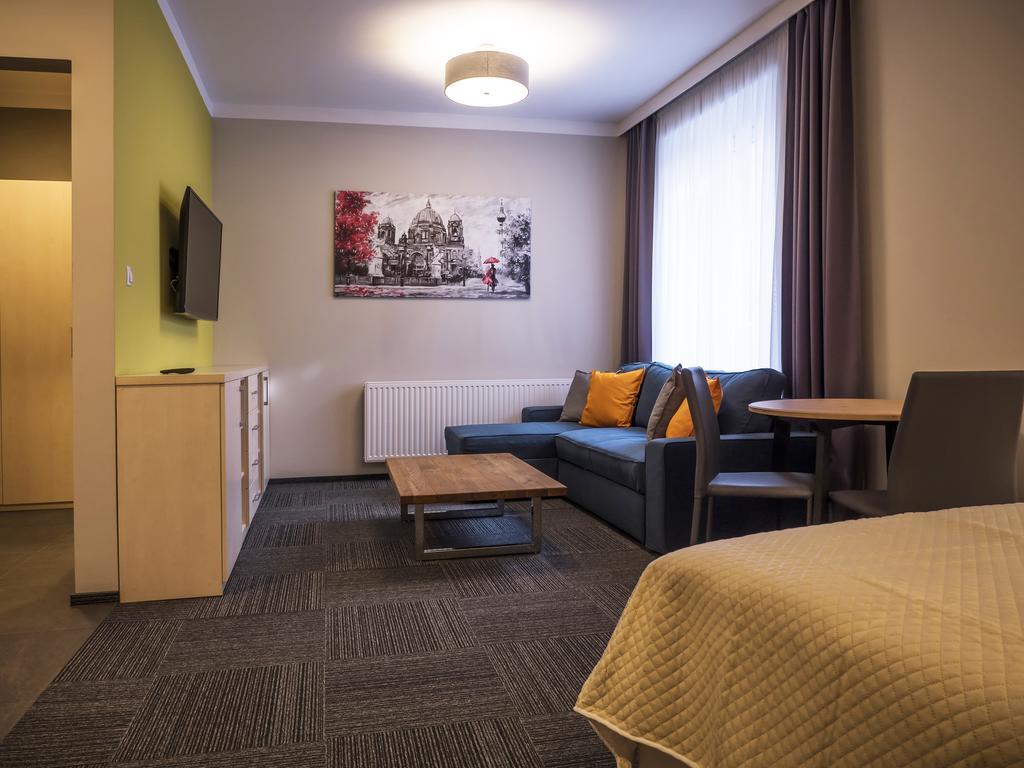 Aparthotel Centrum Gliwicka 18 Bytom Esterno foto